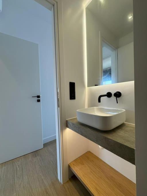 Bluemotion - Centralsuite 6Β Pireusz Kültér fotó